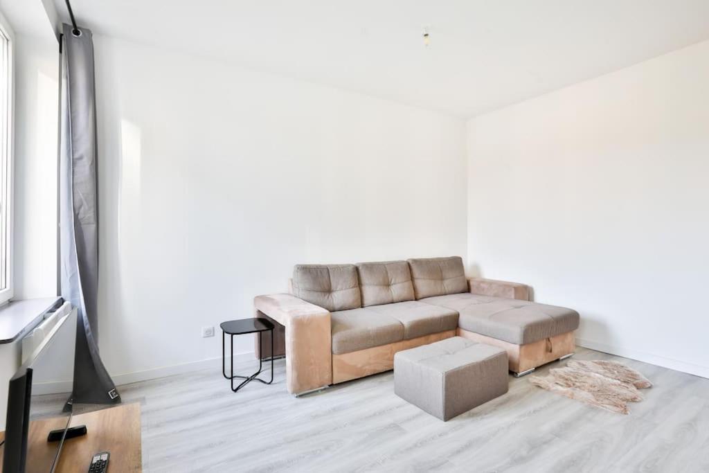 Suite Lumineux Et Moderne, Parking Gratuit, Mulhouse Centre Buitenkant foto