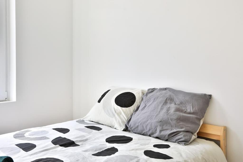 Suite Lumineux Et Moderne, Parking Gratuit, Mulhouse Centre Buitenkant foto
