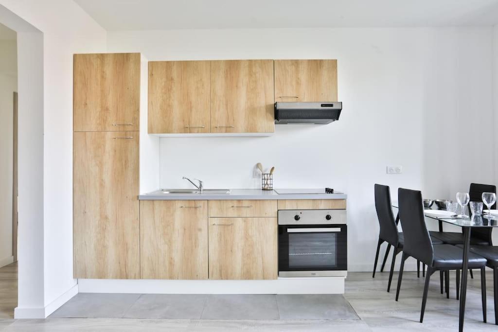 Suite Lumineux Et Moderne, Parking Gratuit, Mulhouse Centre Buitenkant foto