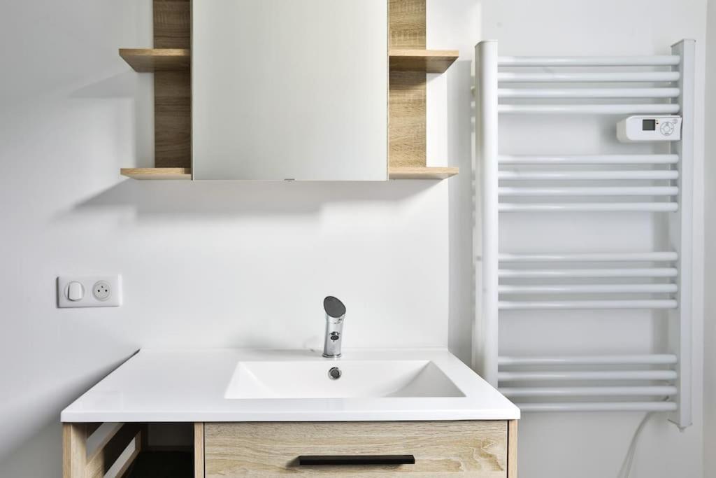Suite Lumineux Et Moderne, Parking Gratuit, Mulhouse Centre Buitenkant foto