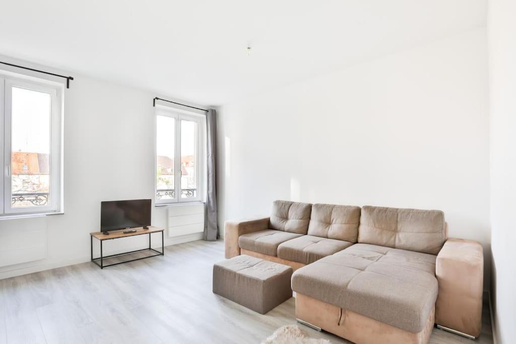 Suite Lumineux Et Moderne, Parking Gratuit, Mulhouse Centre Buitenkant foto