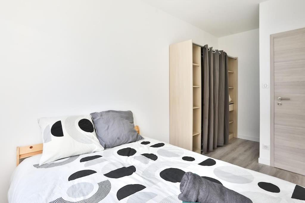 Suite Lumineux Et Moderne, Parking Gratuit, Mulhouse Centre Buitenkant foto